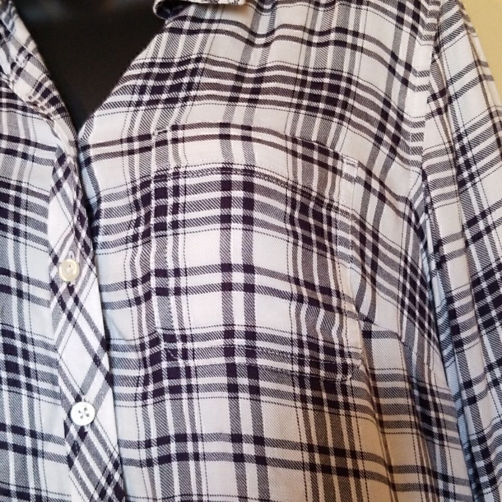 NWT Talbots Button Up Top - Picture 3 of 8